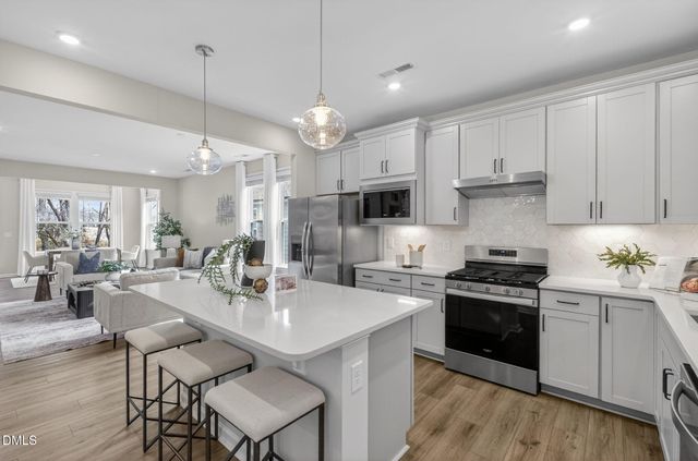 24 N Brookhollow Way, Clayton, NC 27520