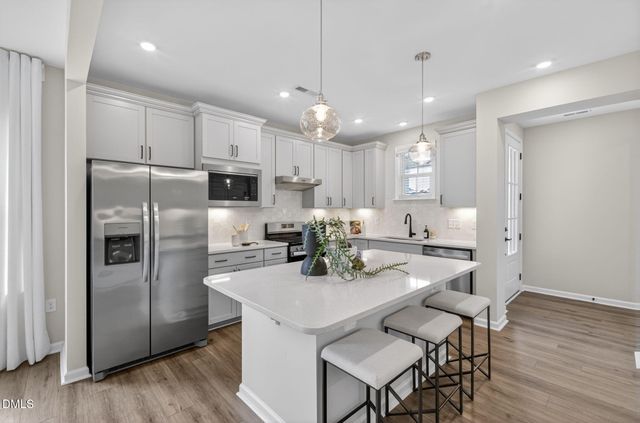 24 N Brookhollow Way, Clayton, NC 27520