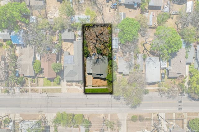 612 E Mistletoe Ave, San Antonio, TX 78212