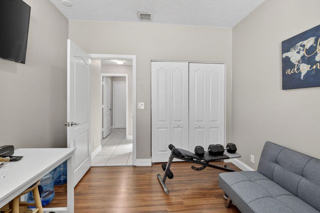 1583 SW 186th Terrace, Pembroke Pines, FL 33029