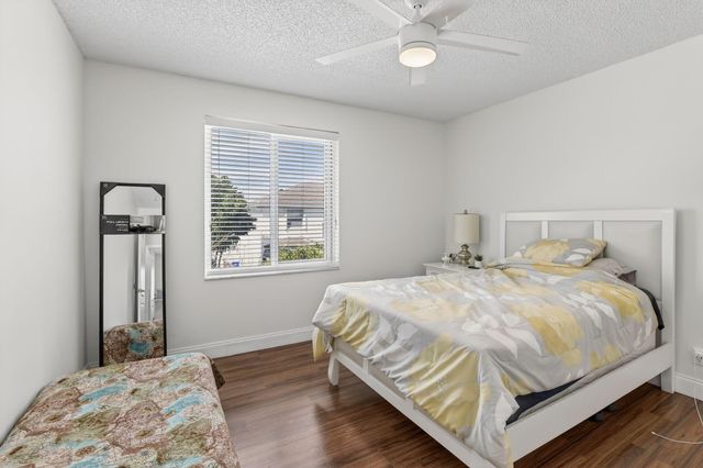 1583 SW 186th Terrace, Pembroke Pines, FL 33029