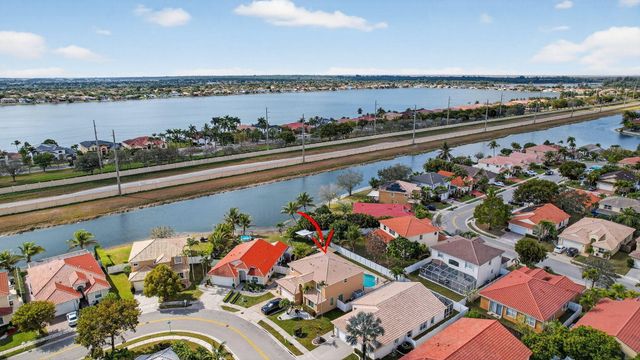 1583 SW 186th Terrace, Pembroke Pines, FL 33029