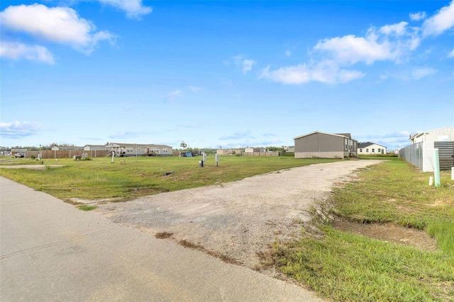 752 Road 5820, Cleveland, TX 77327