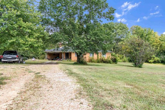 864 AKINS STORE RD, Munford, TN 38058