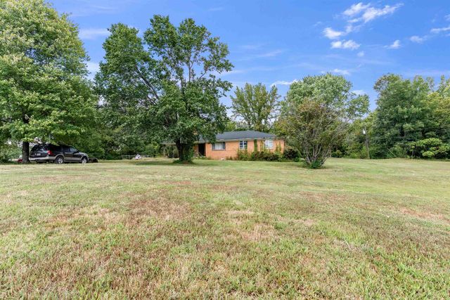 864 AKINS STORE RD, Munford, TN 38058