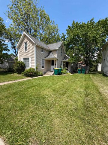 810 E 3rd Street, Mishawaka, IN 46544