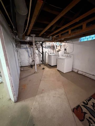 810 E 3rd Street, Mishawaka, IN 46544