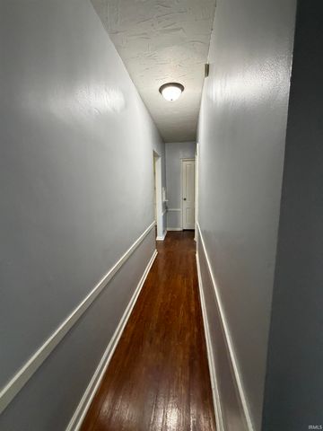 810 E 3rd Street, Mishawaka, IN 46544