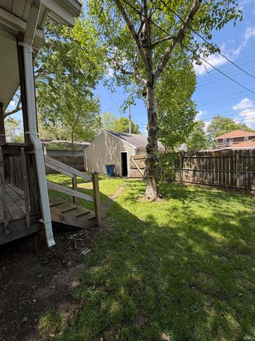 810 E 3rd Street, Mishawaka, IN 46544