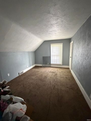 810 E 3rd Street, Mishawaka, IN 46544