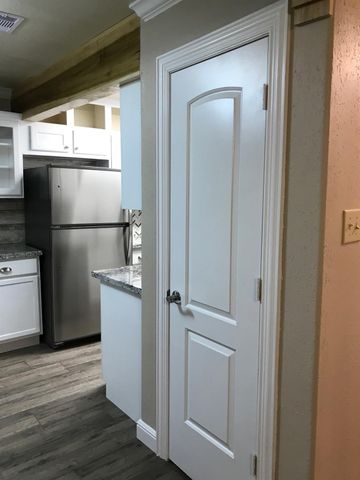 1021 Autumn Circle Circle B, College Station, TX 77840