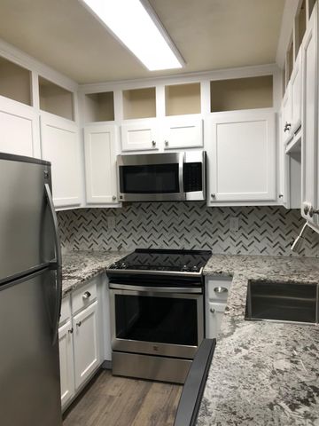 1021 Autumn Circle Circle B, College Station, TX 77840