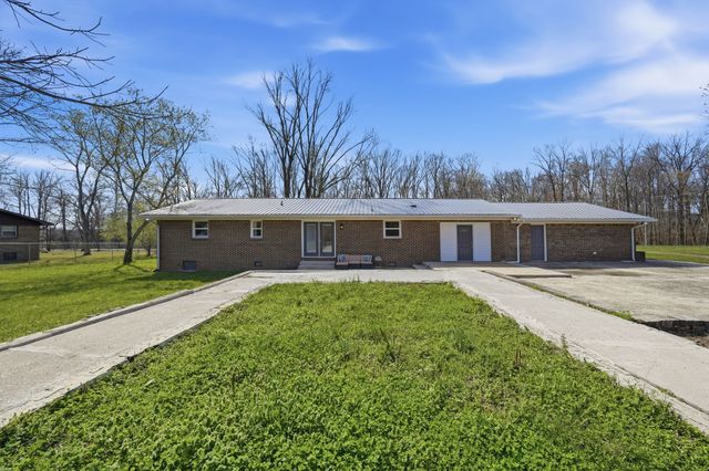 166 Bains Rd, Hillsboro, TN 37342