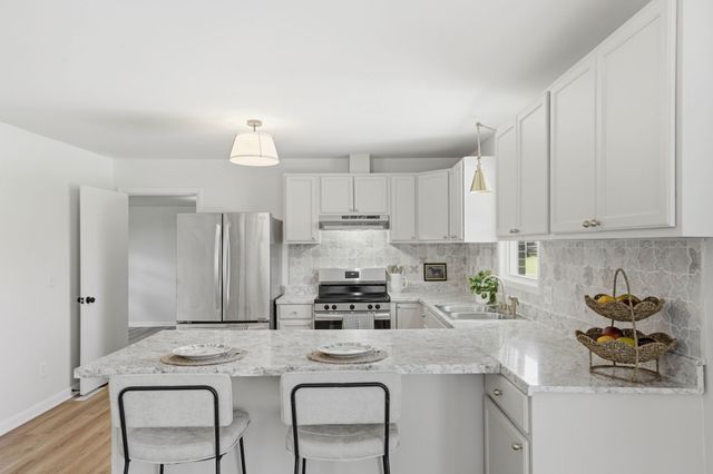 166 Bains Rd, Hillsboro, TN 37342