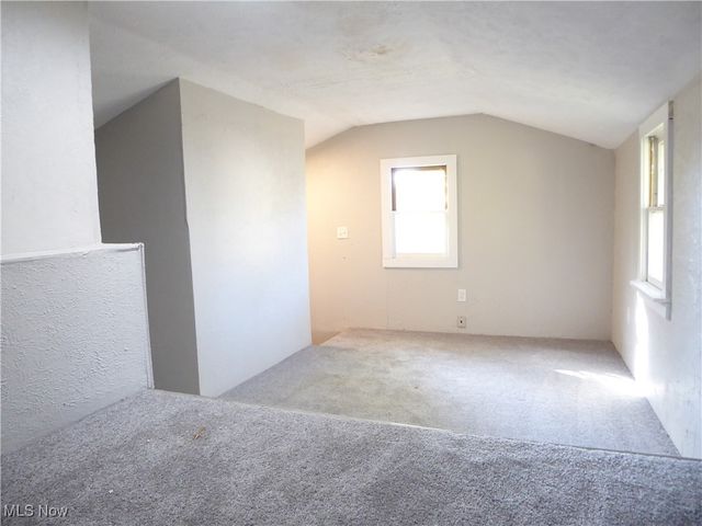 3712 W 103rd Street, Cleveland, OH 44111