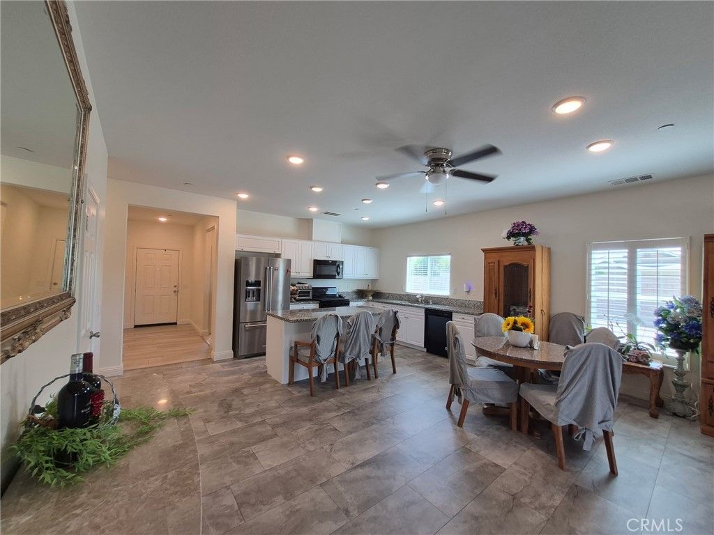 Image 8 of property listing at 26228 Barrack Court, Menifee, CA 92584