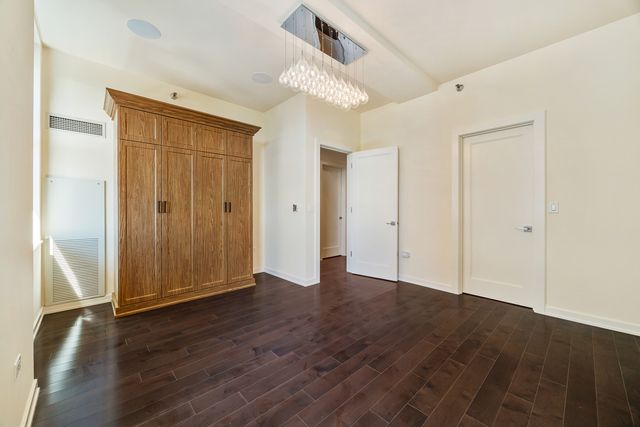 6 N Michigan Avenue 1103, Chicago, IL 60602