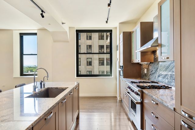 6 N Michigan Avenue 1103, Chicago, IL 60602
