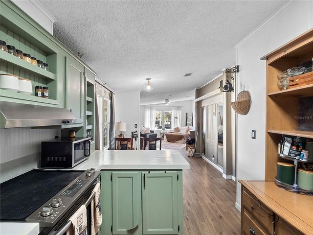 216 ELLSWORTH DRIVE, Kissimmee, FL 34758