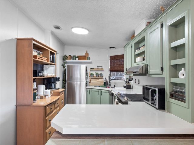 216 ELLSWORTH DRIVE, Kissimmee, FL 34758