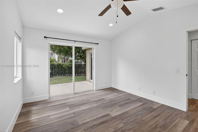 4219 Cherrywood Ct, Weston, FL 33331