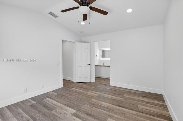 4219 Cherrywood Ct, Weston, FL 33331