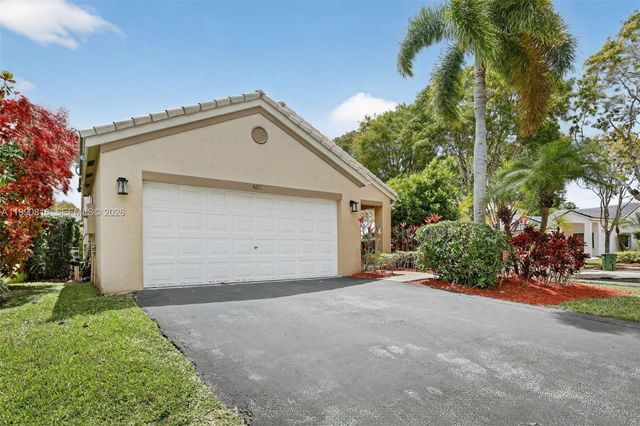 4219 Cherrywood Ct, Weston, FL 33331