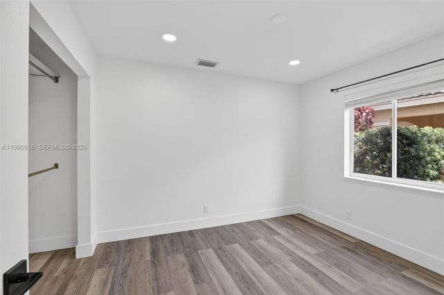 4219 Cherrywood Ct, Weston, FL 33331