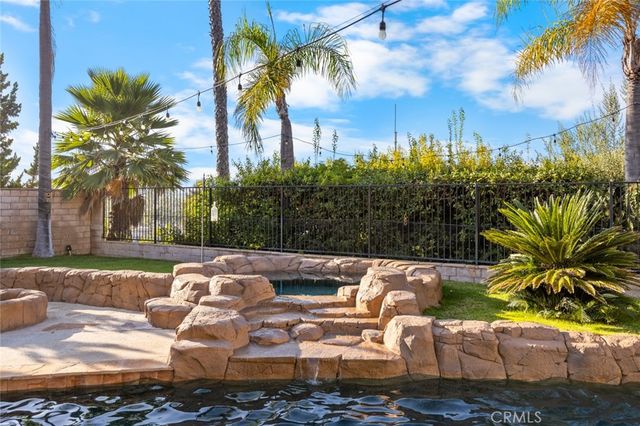 19831 Caprice, Yorba Linda, CA 92886