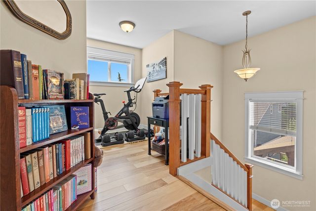 2010 26th Place SE, Puyallup, WA 98372