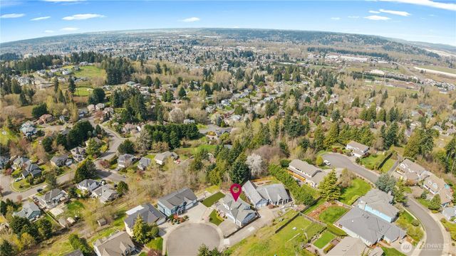 2010 26th Place SE, Puyallup, WA 98372
