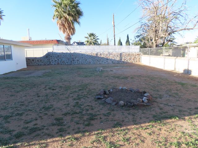 10052 KENWORTHY Drive, El Paso, TX 79924