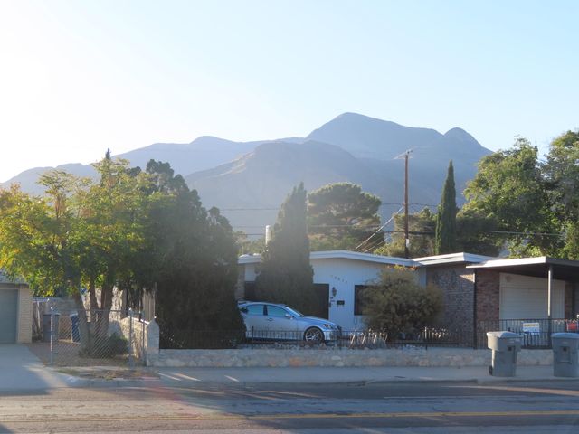 10052 KENWORTHY Drive, El Paso, TX 79924