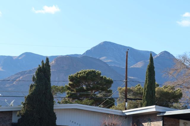 10052 KENWORTHY Drive, El Paso, TX 79924