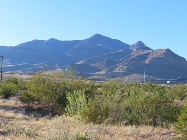 10052 KENWORTHY Drive, El Paso, TX 79924