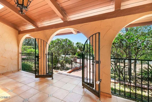 567 Avocado Place, Camarillo, CA 93010