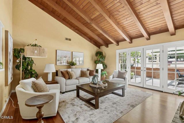 567 Avocado Place, Camarillo, CA 93010