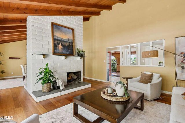 567 Avocado Place, Camarillo, CA 93010