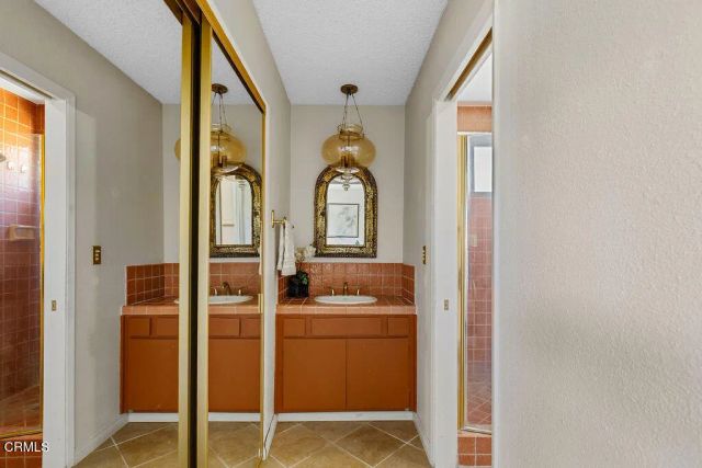 567 Avocado Place, Camarillo, CA 93010