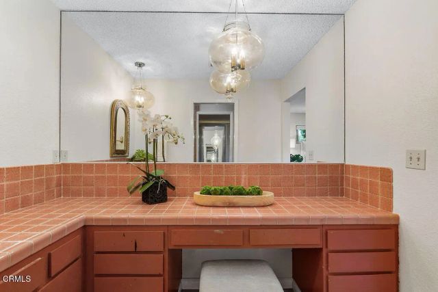 567 Avocado Place, Camarillo, CA 93010