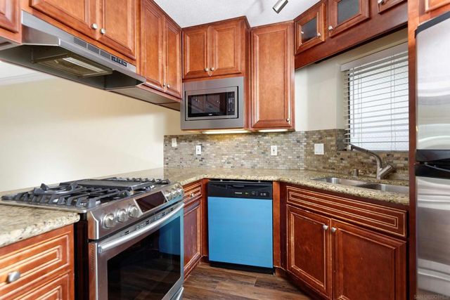 7509 Draper Ave 306, La Jolla, CA 92037