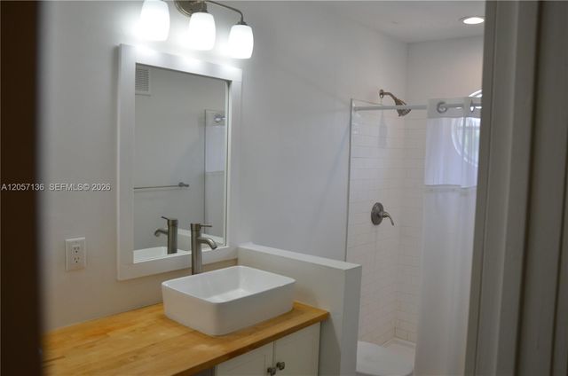 351 SW 121st Ave, Pembroke Pines, FL 33025