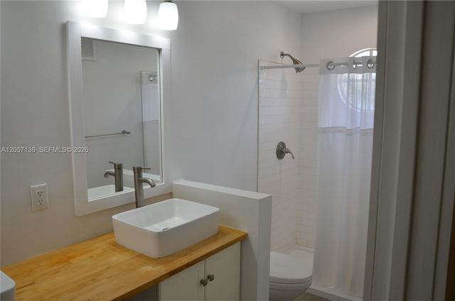 351 SW 121st Ave, Pembroke Pines, FL 33025