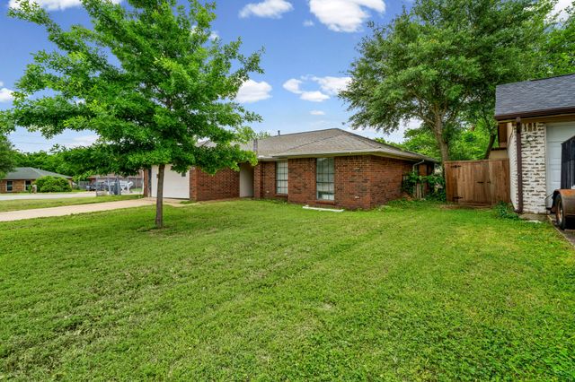 4022 William Street, Sachse, TX 75048