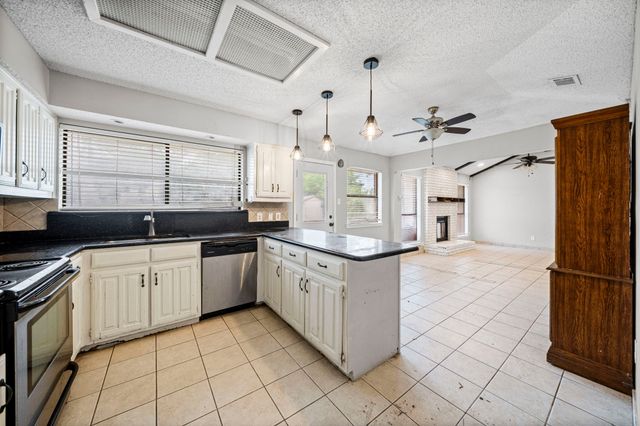 4022 William Street, Sachse, TX 75048