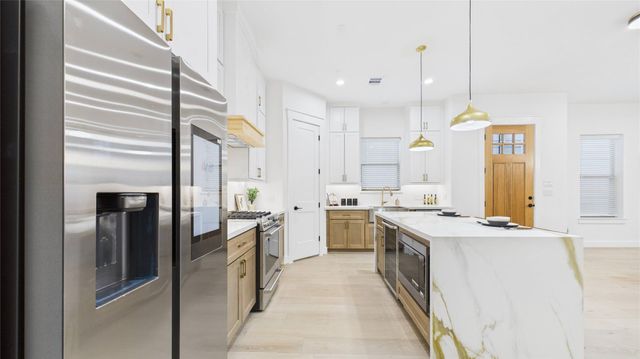 5414 Nolda Street, Houston, TX 77007