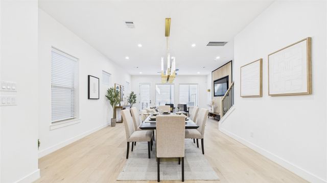 5414 Nolda Street, Houston, TX 77007