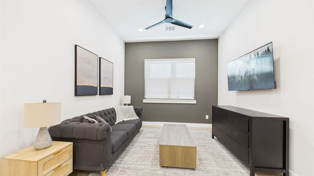 5414 Nolda Street, Houston, TX 77007