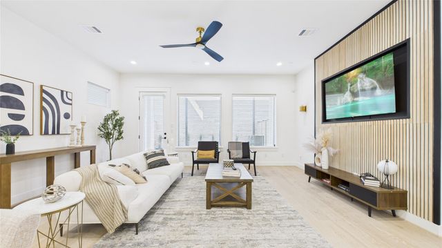 5414 Nolda Street, Houston, TX 77007