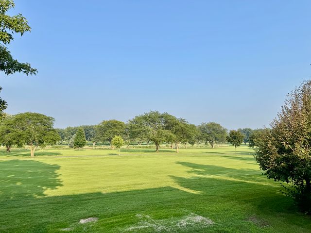 1177 Golf Court, Dekalb, IL 60115